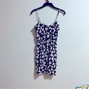 daisy pattern sleeveless sundress small black with ruffle